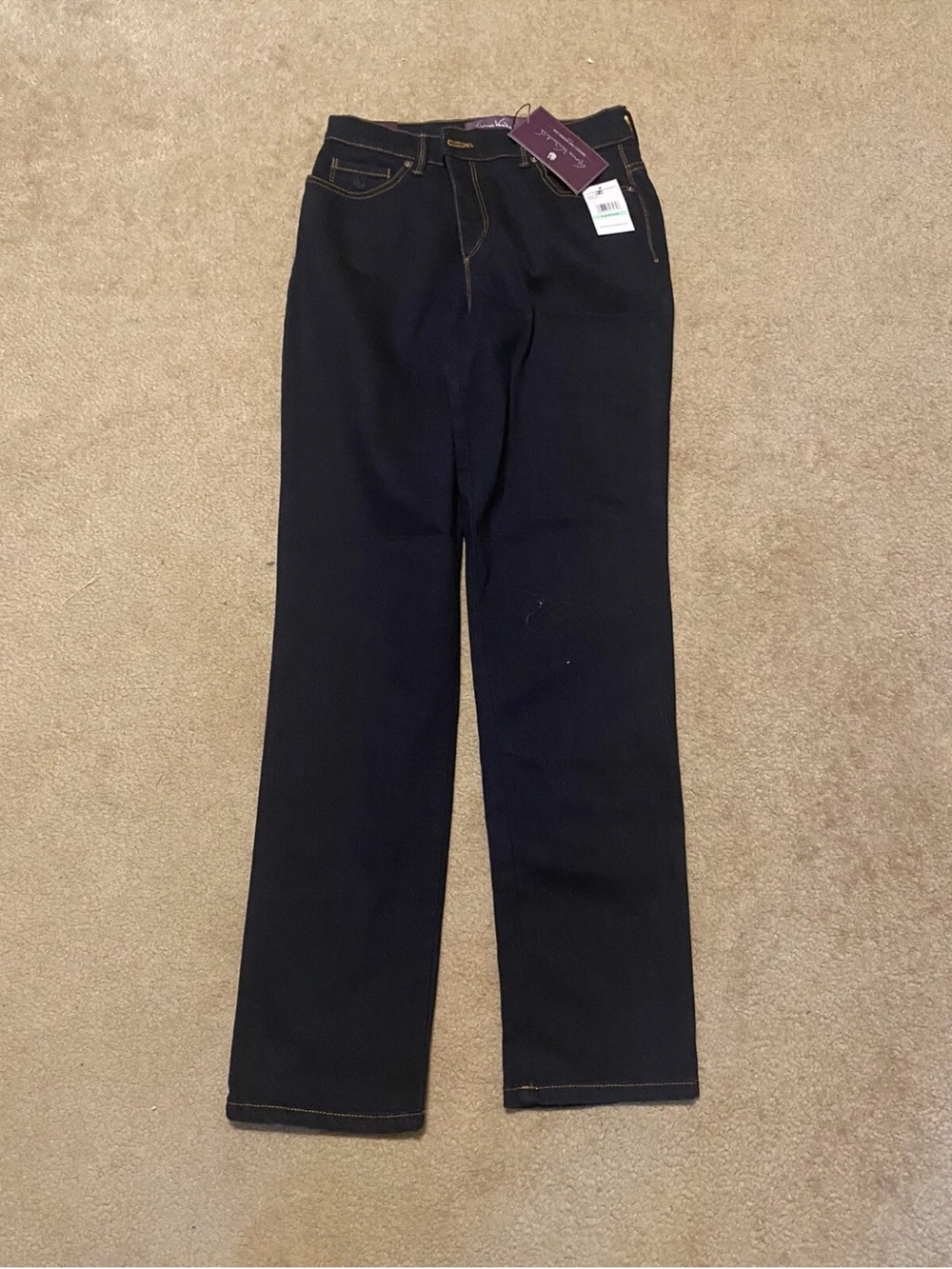 WOMEN'S GLORIA VANDERBUILT JEANS Size 8 Average Color Blue